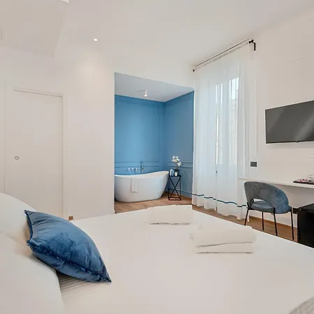 Nelli - Via Xxiv Maggio 4*