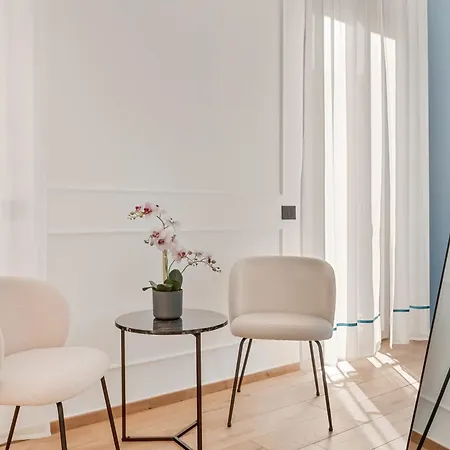 Гостевой дом Nelli - Via Xxiv Maggio Специя