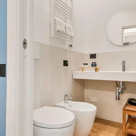 Nelli - Via Xxiv Maggio Гостевой дом 4*