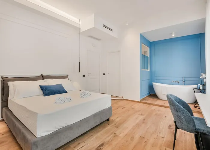 Nelli - Via Xxiv Maggio Pensión La Spezia